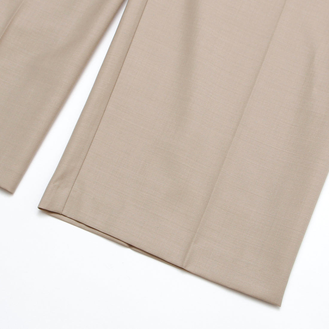 WIDE TUCK PANTS / BEIGE