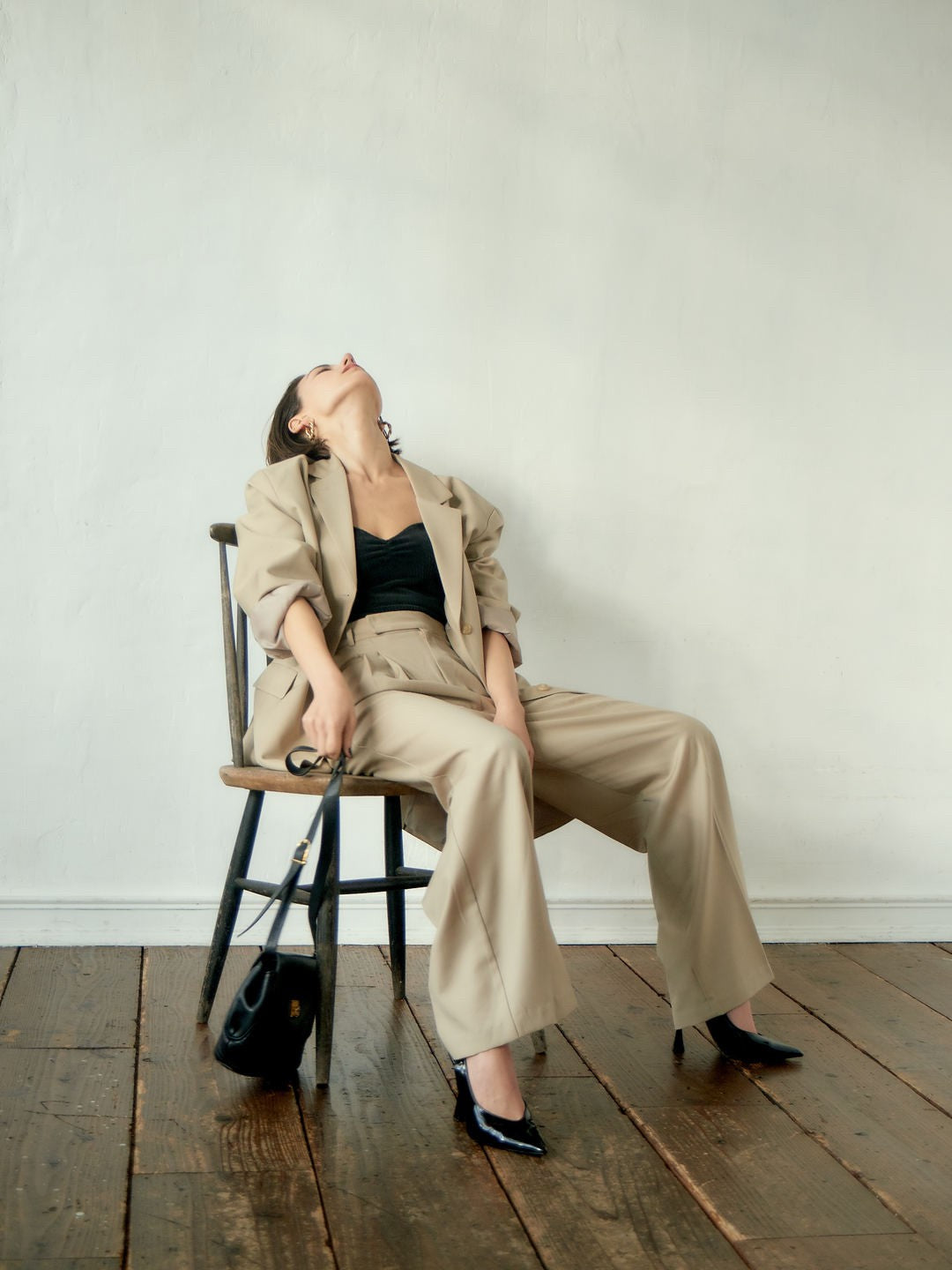 WIDE TUCK PANTS / BEIGE