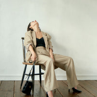 WIDE TUCK PANTS / BEIGE